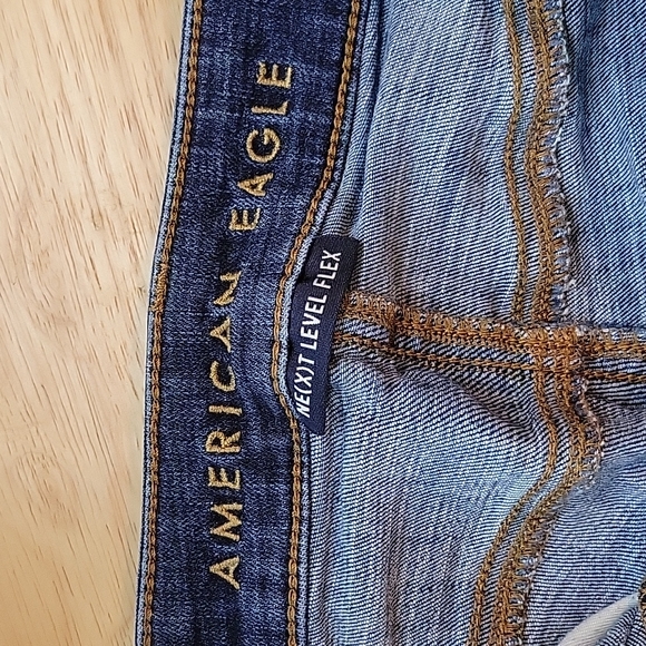 American Eagle Jeans - Picture 2 of 4